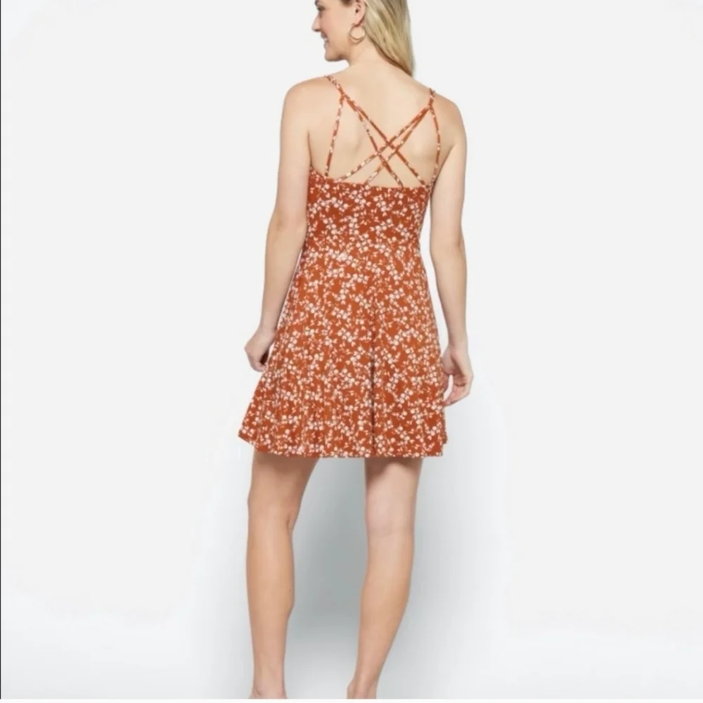 The General Good Floral Orange Dress Crisscross Strappy Size Large NWOT - Picture 12 of 16